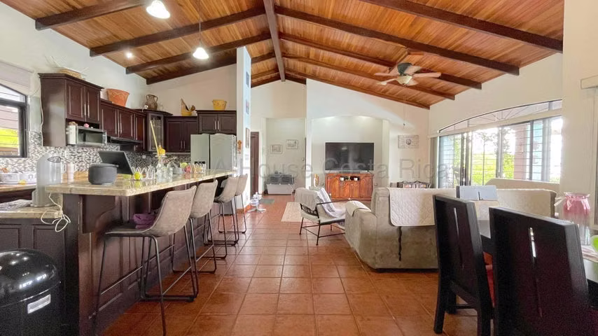 Venta de Casa AMUEBLADA en Poás-Carrillos de Alajuela. 27-491 - Imagen 5