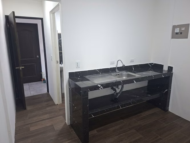 APARTAMENTO-HABITACIÓN EN PAVAS. - Imagen 11