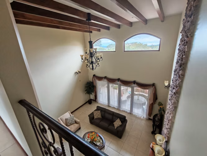 Lujosa Casa Colinas de Montealegre Curridabat - Imagen 18