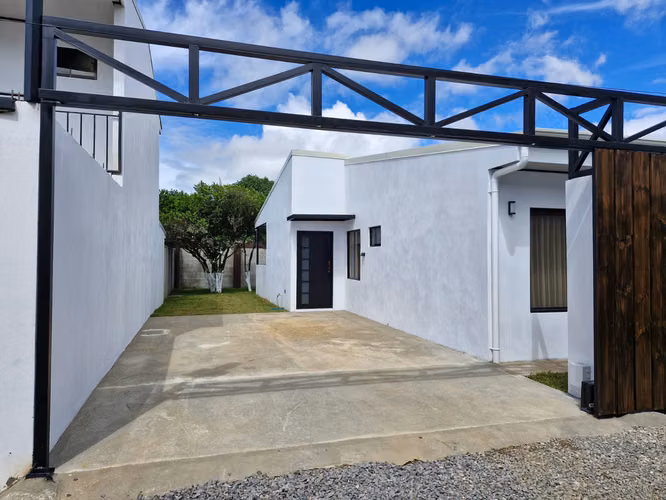 Casa nueva en Lourdes de Agua Caliente, San Francisco - Imagen 2