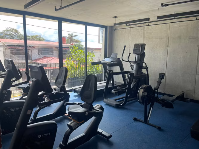 Estudio sofisticado en Rohrmoser, San José: - Imagen 14