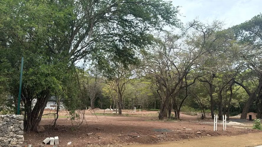2 Lotes Residenciales en Comunidad Privada Cerca de Tamarindo - Imagen 2
