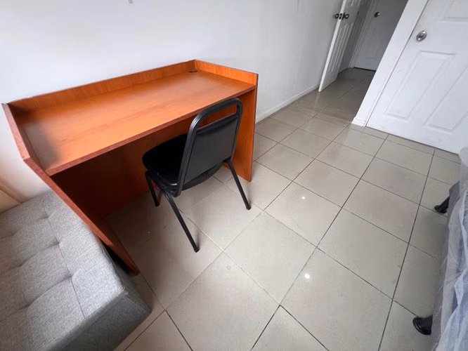 Alquiler de habitación en San Pedro , Amueblada con servicios, Luz Natural ( Baño Privado ) - Imagen 6