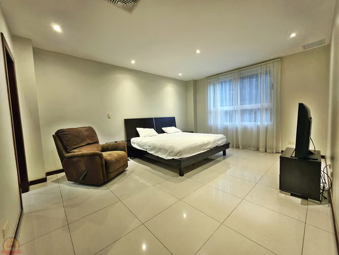 Apartamento premium 2habs con 170 m² con vistas en San Rafael, Escazú