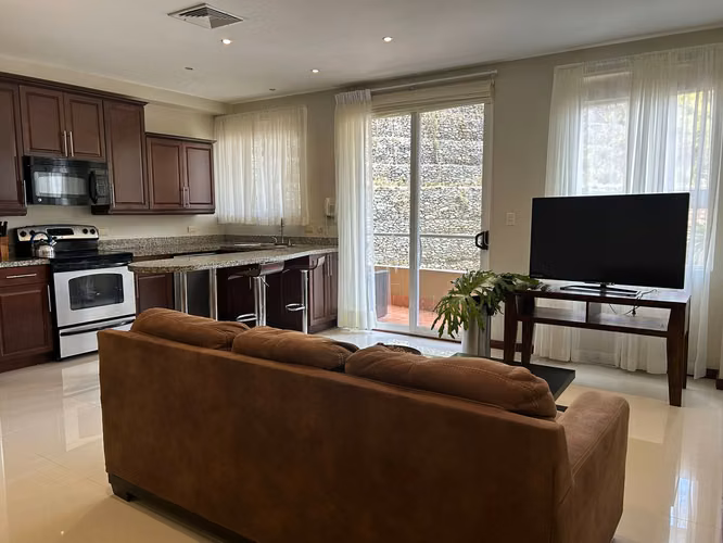 Apartamento premium 2habs con 170 m² con vistas en San Rafael, Escazú
