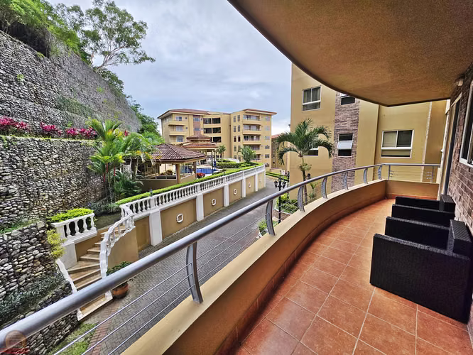 Apartamento premium 2habs con 170 m² con vistas en San Rafael, Escazú
