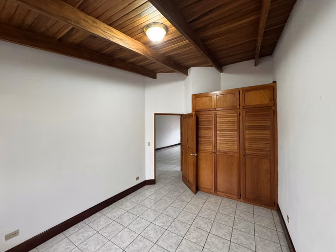 Alquiler apartamento en La Uruca | 2 habitaciones | 1 parqueo - Imagen 10