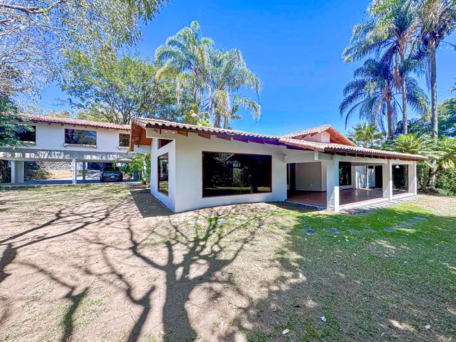 Casa Balinese in Jaboncillos | Large Home & Yard | Escazu Suburban Living - Imagen 19