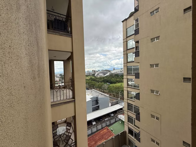 Alquiler apartamento en Torres del Lago, Sabana Sur | 2 habitaciones | 138 m² | $1.800 - Imagen 13