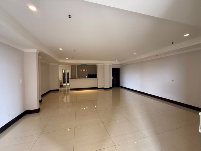 Alquiler apartamento en Torres del Lago, Sabana Sur | 2 habitaciones | 138 m² | $1.800 - Imagen 2