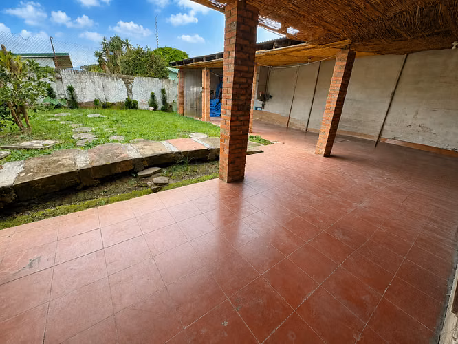 Casa para inversión frente a carretera nacional | Francisco Peralta - Imagen 2