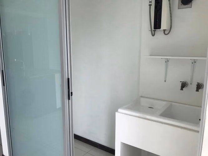 Se Alquila moderno Apartamento en Condominio La Uruca - Imagen 6