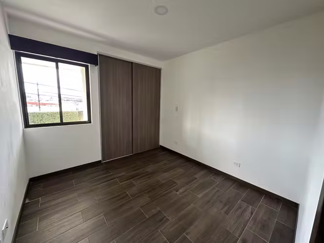 Moravia Urbano | Inversión con inquilino AAA | Rentando 650 mil - Imagen 7