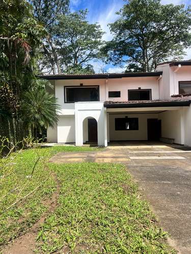 Single-family home inSingle-family home condominium for sale $385,000 