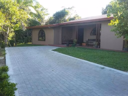 Hermosa Casa Grecia-Peralta - Imagen 13
