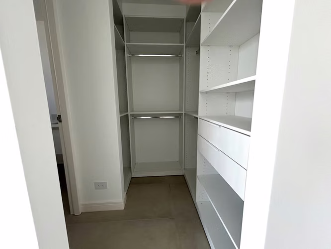 Elegante Apartamento de 3 Habitaciones 3 Baños  en Venta en Rohrmoser ID25943 - Imagen 6