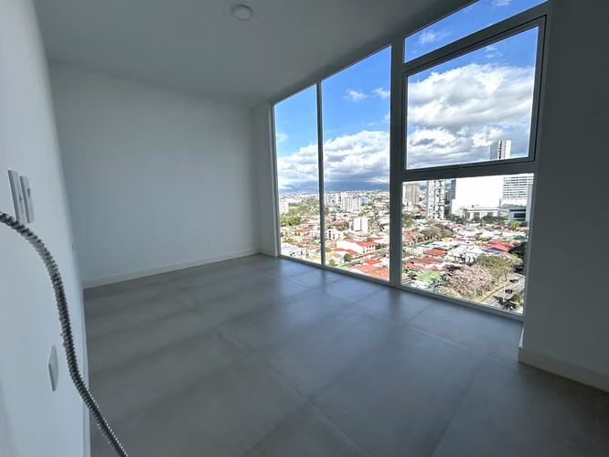 Elegante Apartamento de 3 Habitaciones 3 Baños  en Venta en Rohrmoser ID25943 - Imagen 10
