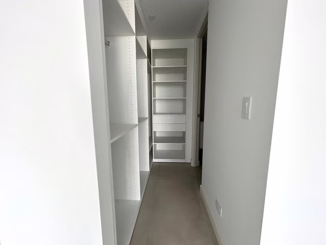Elegante Apartamento de 3 Habitaciones 3 Baños  en Venta en Rohrmoser ID25943 - Imagen 12