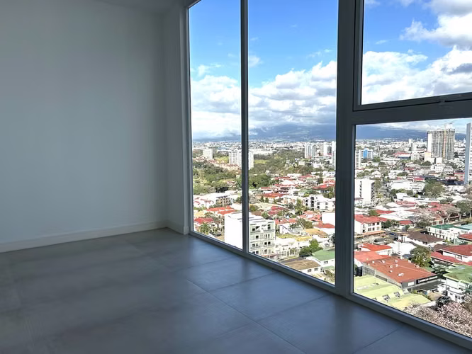 Elegante Apartamento de 3 Habitaciones 3 Baños  en Venta en Rohrmoser ID25943 - Imagen 13