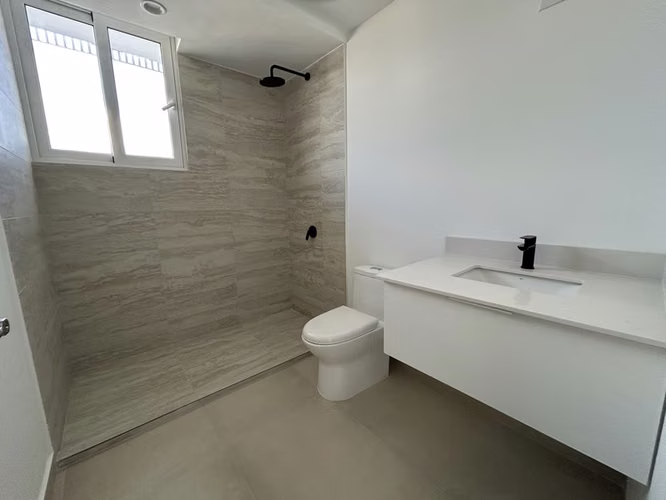 Elegante Apartamento de 3 Habitaciones 3 Baños  en Venta en Rohrmoser ID25943 - Imagen 7