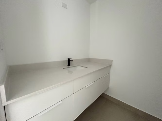Elegante Apartamento de 3 Habitaciones 3 Baños  en Venta en Rohrmoser ID25943 - Imagen 9