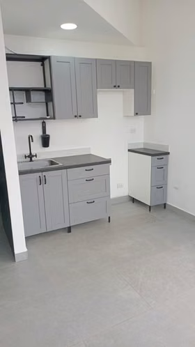 Alquiler apartamento frente Lincoln Plaza