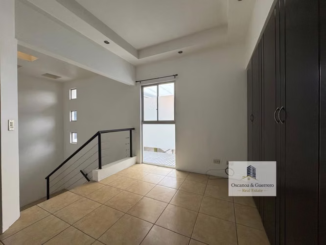 ALQUILER Apartamento de 2 Dormitorios en La Asunción, Heredia