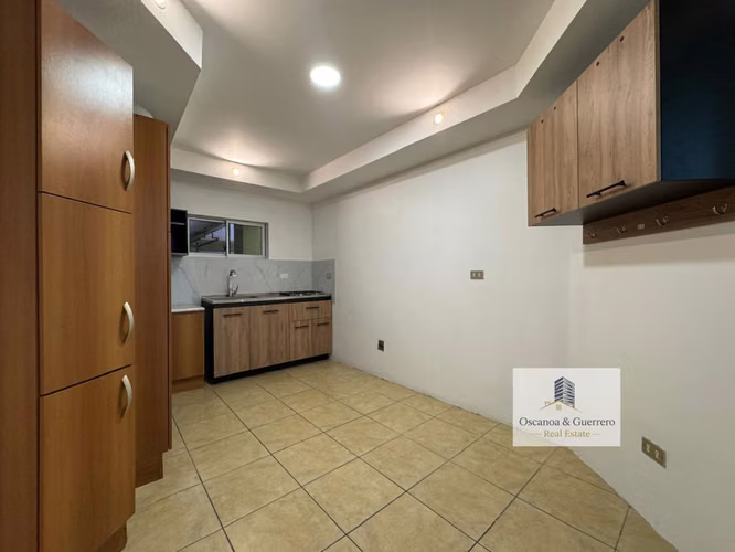 ALQUILER Apartamento de 2 Dormitorios en La Asunción, Heredia