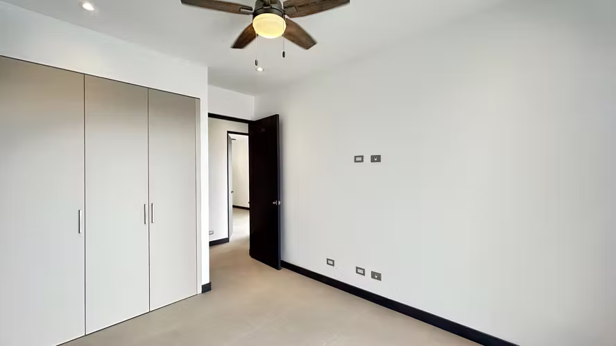 ALQUILER de APARTAMENTO | ELEGANCIA, VISTA Y EXCLUSIVIDAD EN GUACHIPELÍN NORTE, ESCAZÚ - Imagen 9