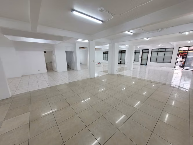Edificio comercial en ubicación estratégica – Ciudad Quesada, San Carlos - Imagen 12