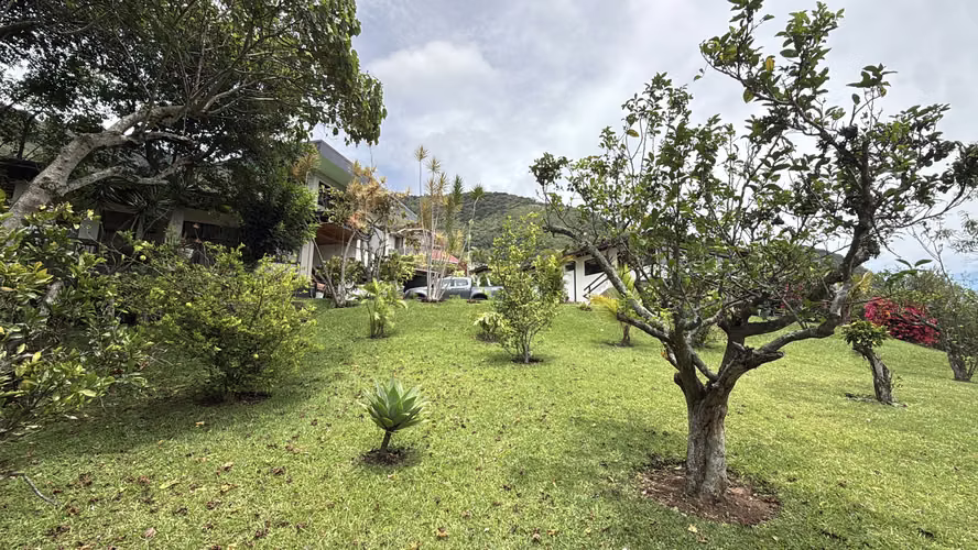 Dos casas y 4.304 m² en San Antonio de Escazú - Imagen 19