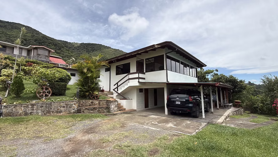 Dos casas y 4.304 m² en San Antonio de Escazú - Imagen 17