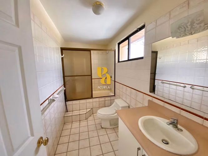 Venta de casa en condominio en Escazú - Imagen 12