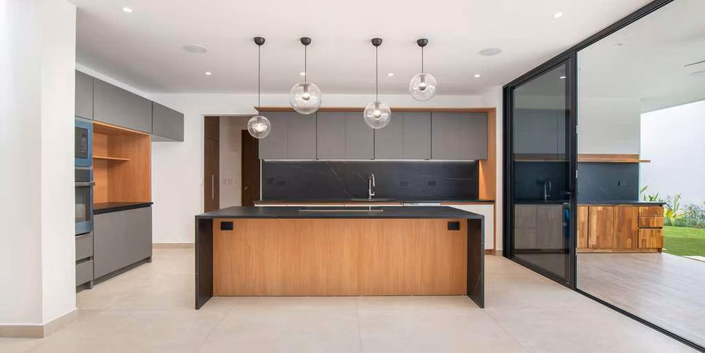 Casa Nueva de Lujo 5Habs con Piscina Privada en Los Laureles, Escazú - Imagen 10