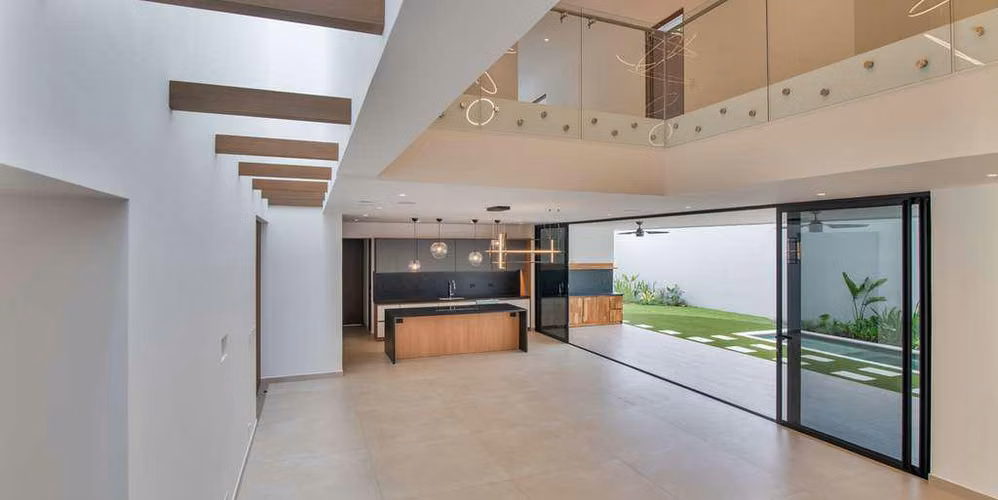 Casa Nueva de Lujo 5Habs con Piscina Privada en Los Laureles, Escazú - Imagen 2