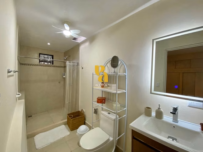 Alquiler de amplia casa tipo Quinta de 2,500m2 en Turrúcares - Imagen 14
