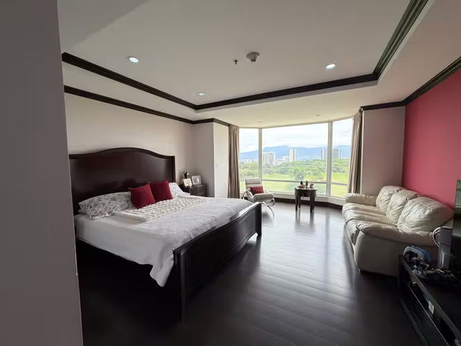 Venta / Alquiler Apartamento de 218 m2 habitables - Imagen 8