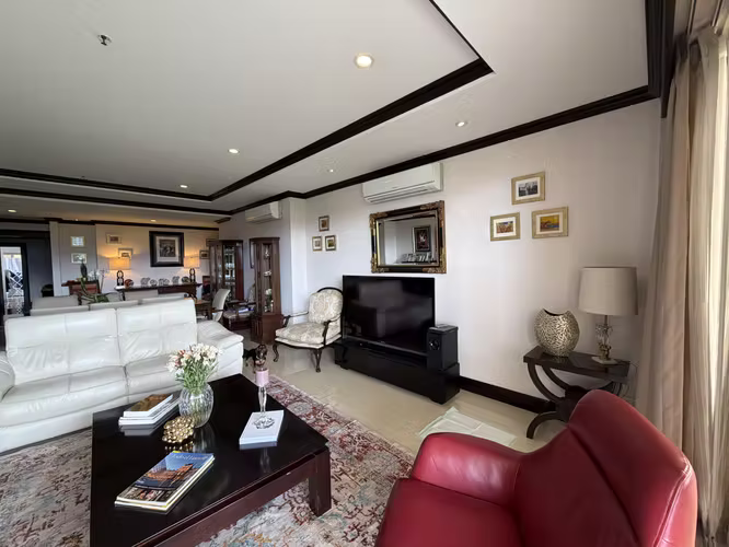 Venta / Alquiler Apartamento de 218 m2 habitables - Imagen 4