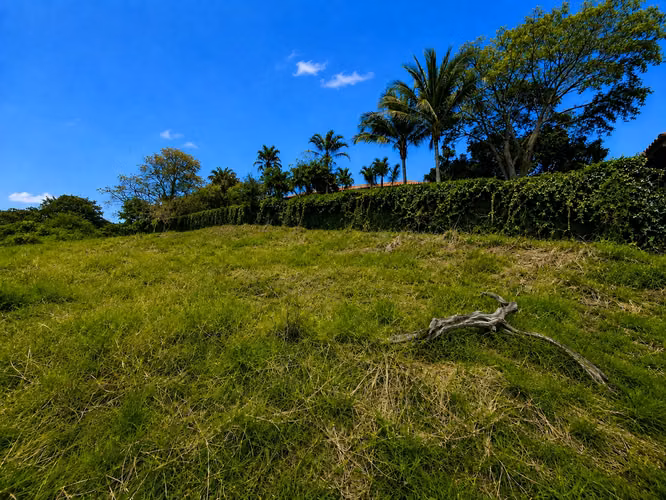 Venta deLote de 1.167 m² en Guachipelín de Escazú – Ideal para construir la casa de tus sueños KFM - Imagen 7