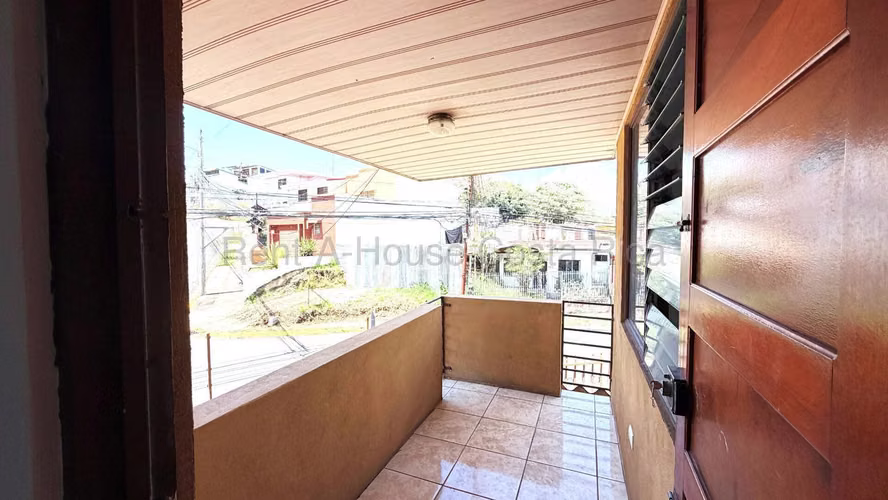 Venta de Casa en Los Yoses Sur, Zapote | 4 Habitaciones | Renovada - Imagen 14