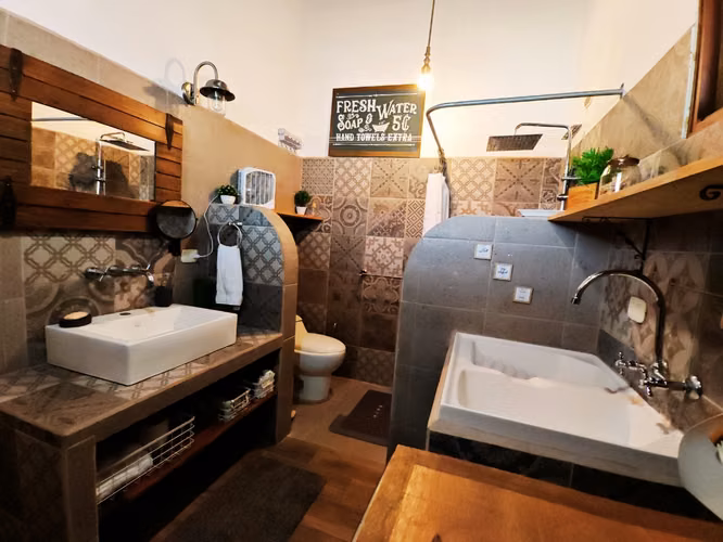 Apartamento tipo estudio amueblado en alquiler en Barrio Condega, Liberia - Imagen 5