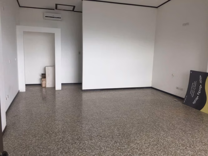 Oficina o local 50m2 en Escazu san Rafael - Imagen 4