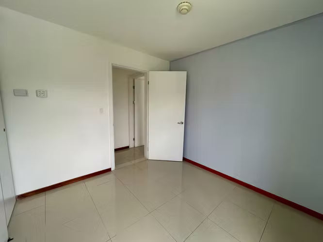 APARTAMENTO EN LAGUNILLA