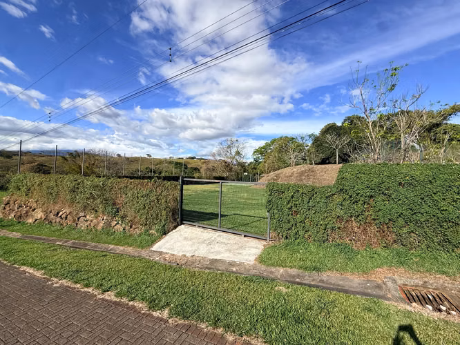 Lote de 1.641 m² con cancha en Quintas El Dorado, La Guácima - Imagen 7