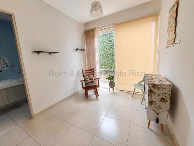 Alquiler de Casa AMUEBLADA en Belén-La Ribera, Heredia. - Imagen 11