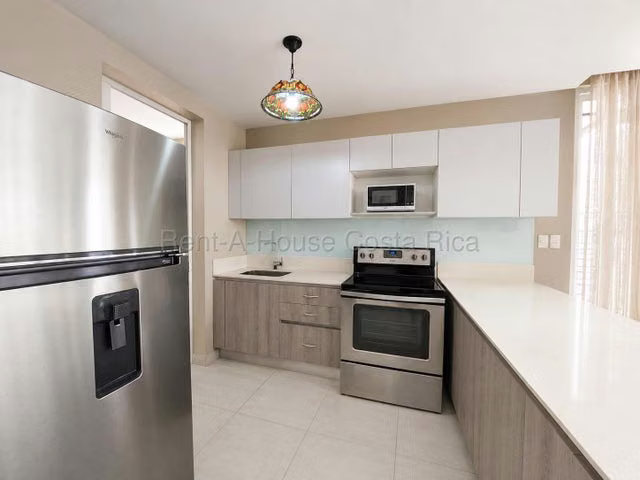 Alquiler de Casa AMUEBLADA en Belén-La Ribera, Heredia. - Imagen 5