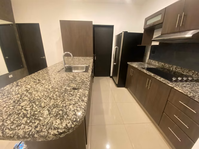 14912 / Venta / Condominio La Floresta / Inversión / Alquilado / Amenidades - Imagen 9