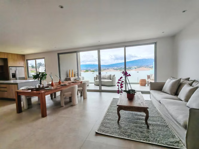 Apartamento de Lujo – Nuevo- 3 habitaciones- Vista - Imagen 5