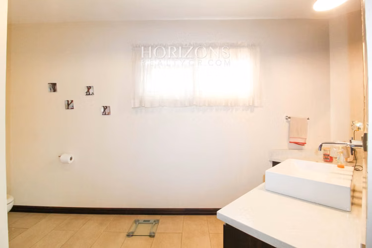 Residencia de Lujo en Venta Condominio Tierras del Este Curridabat NOJ981 - Imagen 14