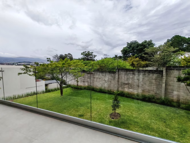 Guachipelín- Nuevo- Exclusividad- 3 habitaciones- Vista - Imagen 14
